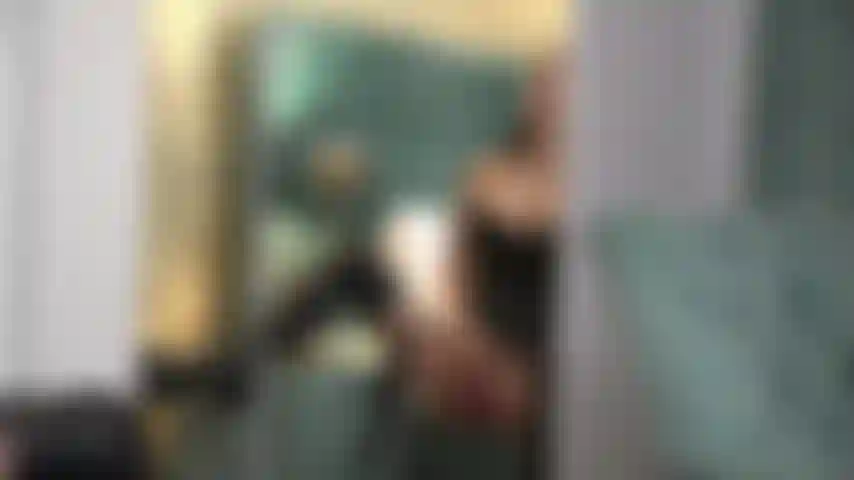 Insaziabile sfregamento della figa.