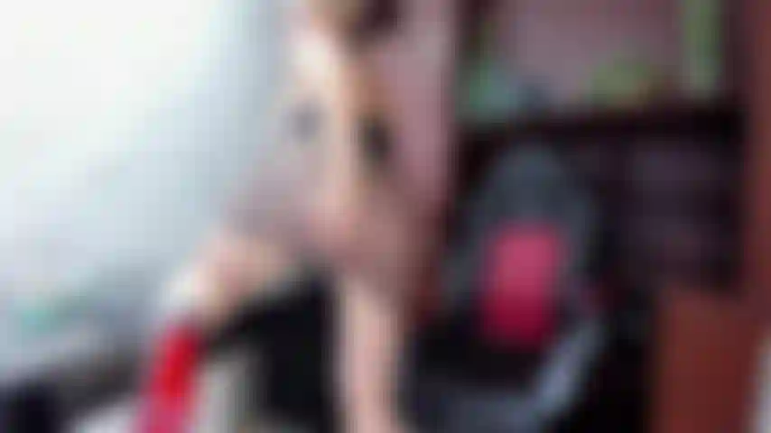 Sculacciami forte e scopami forte.