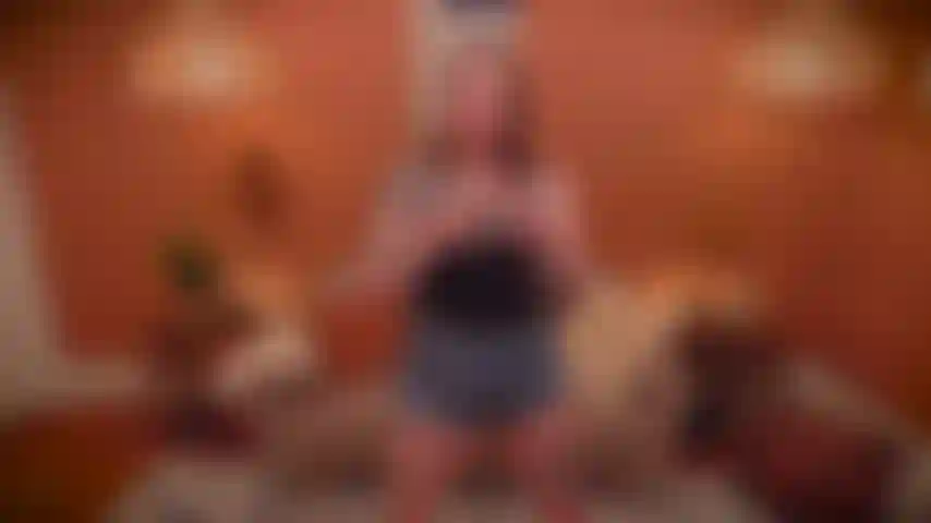 Tu sei un piccolo perdente joi. Cei finito.