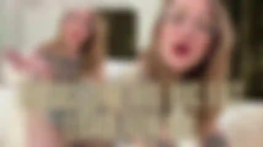 Ingoia il suo grosso carico di grasso per me.