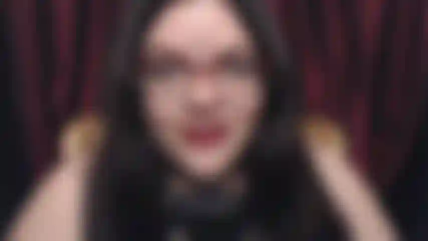 Tuffati in profondità in questo ipnotizzante joi, mia arrapata!