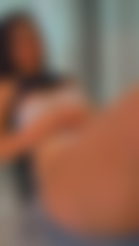 La matrigna ti sorprende a spiare.