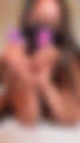 Prendo in giro il tuo cazzetto minuscolo e lo distruggo con il mio bbc e bwc - sph, cbt, bwc, bbc, femdom, strapon.