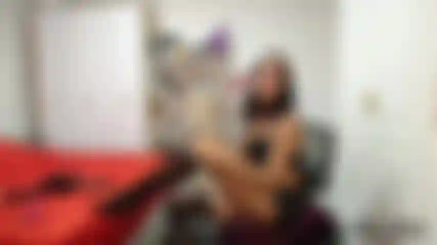 Una dea a piedi nudi, conto alla rovescia: adoro e obbedisco!