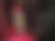 La padrona ama giocare con il tuo culo, le sue dita scivolose in lattice stuzzicano la tua prostata mentre tu non riesci a staccare gli occhi dal suo lattice e dai suoi collant lucidi.