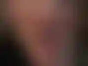 Dipendente dal gustoso sputo della padrona vivian: la padrona indossa lattice nero bollente e ti stuzzica con la lingua e la bocca, inondandoti di un sacco di delizioso sputo.