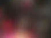 Gambe incrociate in collant neri, feticismo dei piedi, adorazione dei piedi in nylon.