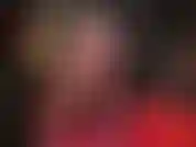 Dildo in calze, strati di collant - con un grosso cazzo nero dentro la mia gamba di nylon, guarda la padrona che sovrappone diversi paia di collant, bianchi, rossi e grigi... Tutto così lucido e brillante su questo enorme cazzo!