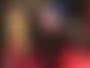 Vediamo se il tuo cazzo riesce a reggere questa irresistibile provocazione con culo e gambe in pantaloncini di raso blu lucido e alti stivali neri. Alla fine, la padrona ti ha fatto gocciolare e implorare di liberarti...