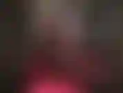 Con le gambe in collant neri e setosi che arrivano fino al mio perfetto sedere rotondo. Tutto ciò che puoi fare è accarezzarmi, desiderando che siano le mani della tua padrona a toccarti...