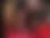 Strati di collant, collant lucidi e lucidi, calze, dominazione sensuale con strapon e cazzo ricoperto di nylon.