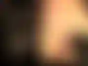 Feticista del pvc, stuzzicatrice di scollature, sputi e strapon.