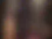 Le incredibili curve della mia mistress sono vestite solo con un sexy strato di nylon opaco, in questa calda calzamaglia che non lascia praticamente nulla all'immaginazione...