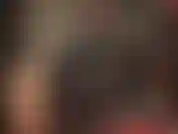 Una padrona di gomma sexy: oltre a indossare lattice lucido e attillato, c'è una giacca sexy in pvc e guanti in lycra/spandex a cui non puoi proprio resistere... Che desidera che quelle dita ti avvolgano...