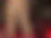 Strati di collant lucidi: non ne avrai mai abbastanza delle gambe, dei piedi e del sedere lucidi della mia padrona, avvolti in più strati di collant extra lucidi.