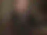 Faccio una sega con i guanti di lattice.