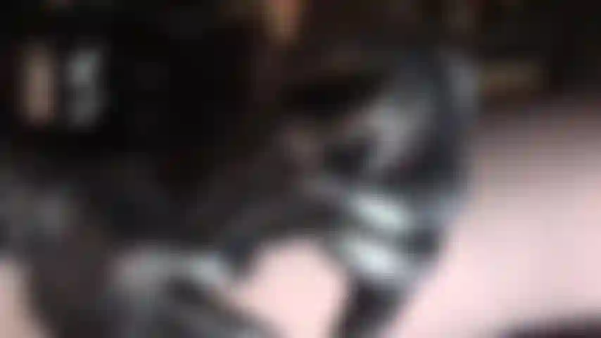 Intensa adorazione del gigantesco bbc: la padrona vivian ti farà sbavare a bocca aperta mentre fissi negli occhi questo mostruoso strap-on. Pulisci la saliva dal mio cazzo, succhia lo sperma.