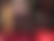 Mutandine di pizzo e calze con la parte superiore di pizzo. Mmmm.