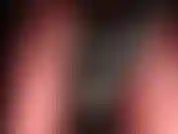 Adorazione della bbc in collant a rete rossi. La padrona vivian ha il suo enorme cazzo nero che penzola proprio davanti alla tua faccia.