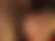 Lucida, sexy, scintillante, la perfezione del nylon che devi ammirare.