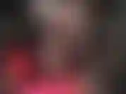 Tutto quello che puoi fare è accarezzarmi, debole per le mie gambe.