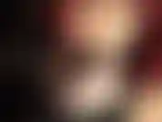 Affamata del cazzo della padrona? Assetata del suo grande carico di sperma? Mmmm apri la bocca, leccalo, senti quanto è grande, allarga la tua gola desiderosa.