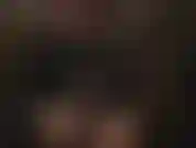 Siediti sul mio grosso cazzo. Lo strap-on di jeff stryker è uno dei miei preferiti e so esattamente dove voglio scaricare il mio sperma... In fondo alla tua figa da femminuccia. Siediti, mia piccola troia.