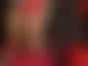 Una dea del lattice lucido e del nylon.