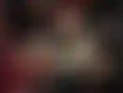 Abbandonati ai miei collant e al tuo feticismo per i piedi.