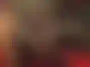 Scopata con uno strap-on e un enorme cazzo nero.