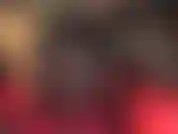 Gambe in collant blu navy lucidi, feticismo per le gambe distese e incrociate, punte a punta, trappola per il pene: strofinati su queste lunghe gambe di nylon, infilati tra le cosce incrociate.