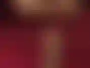 Feticista dei piedi: footjob con collant di nylon strappati e provocazione dei piedi.