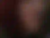 Feticista dei tacchi alti e della lingua: la padrona vivian stuzzica il tacco a spillo con la sua lunga e sexy lingua.