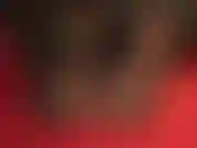 Feticista dei piedi in nylon: la padrona vivian è seduta sui tacchi e adora le sue morbide piante dei piedi e le dita che si muovono e si aprono in sexy collant neri molto trasparenti.