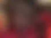 Concentrati sulle gambe incrociate e distese della padrona in collant neri: la padrona ti ha ipnotizzato e ti ha fatto concentrare completamente sulle sue meravigliose gambe lunghe e sulle sue sexy scarpe con tacco a spillo che penzolano.