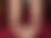 Ti piacerebbe sentire i miei piedi nudi avvolti attorno al tuo cazzo...