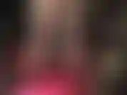 Mi masturbo con il mio strap-on, adoro il mio culo - mentre ti inginocchi dietro di me adori le mie gambe e il mio culo in nylon, io accarezzo il mio cazzo nero da 8 pollici con guanti di pelle.