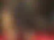 Quindi hai bisogno di un cazzo enorme, hai detto?! Prima del tuo pegging, sbava sui 30 cm della tua padrona mentre implori di baciarmi il culo in questi leggings neri attillati, strofinandoti sui miei stivali di pelle.