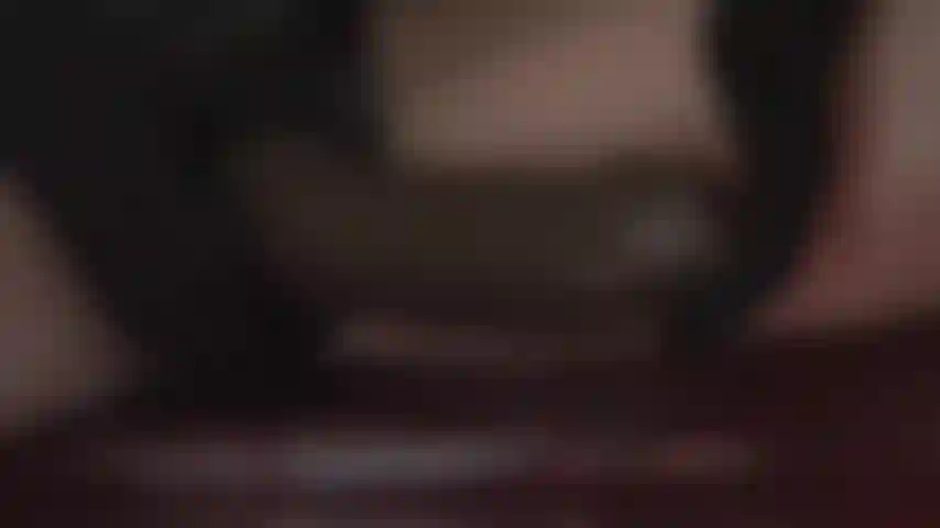 Un grosso cazzo nero ti aspetta: la padrona vivian ha uno dei suoi strap-on più grossi che aspetta la tua bocca da puttana. Con i suoi 33 cm di lunghezza e quasi 7,5 cm di larghezza, questo ti allungherà.