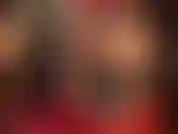 Sessione di strati di collant parte 2/2 - la padrona mostra il suo amore per gli strati di nylon. Adora il mio culo, le mie gambe e i miei piedi.