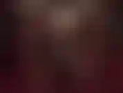 Tu succhi il cazzo per i miei piedi - immagina questo... I miei morbidi piedi di nylon sono avvolti attorno a un grosso cazzo, mungendo il suo sperma... Dritta nella tua bocca! Con l'aroma dei miei piedi umidi nel tuo naso.