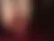 Adoro i miei piedi nudi perfetti, le dita carine e le piante morbide e umide.