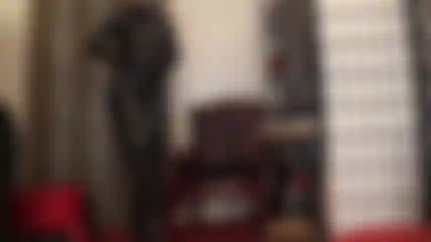 Una padrona in pvc nero lucido: adoro questo tailleur attillato e gli stivali alti.