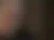 Maschera in nylon color sabbia lucida: se questo è il tuo feticismo, goditi la padrona con una maschera in collant lucido.