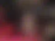 Il gioco con le scarpe e il dondolamento della mistress vivian ti eccita tantissimo.