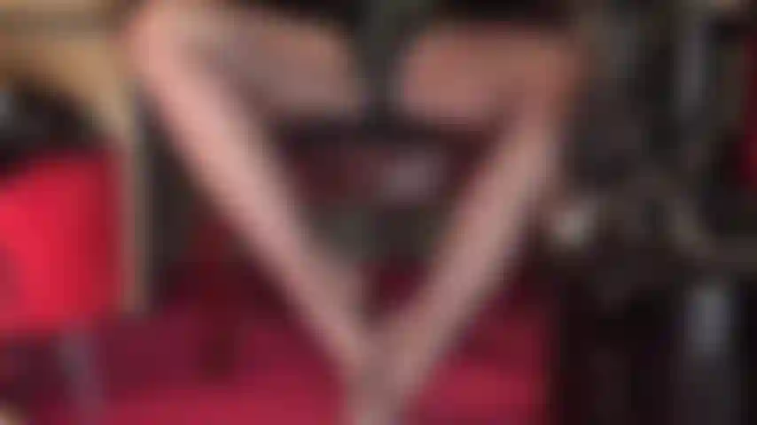 Quanto vorresti infilare il tuo cazzo tra questi sexy archi alti in nylon?