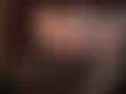 Graziosi guanti in nylon nero trasparente.