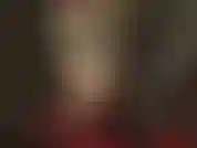 Pelle, catene, collant lucidi e strap-on. La padrona conosce tutte le tue debolezze.