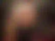 Adoro il culo senza e con un grande strap-on bianco.