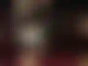 Piedi sexy in nylon con décolleté con plateau, guanti in lattice che stuzzicano l'arco plantare. Non ti piacerebbe tanto infilarti tra il piede e la scarpa?